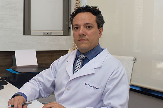 Dr. Thiago Claudino Gomes Righetto – CRM: SP 125.722